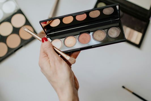 Unleashing Creativity: The Art of Eyeshadow Application