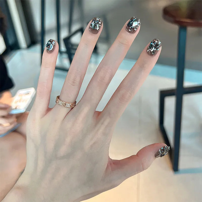 fake nails with wearing tools